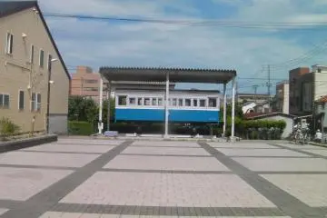 Gallery image