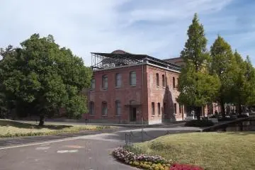 Gallery image
