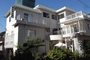 Ryokan Hatoya