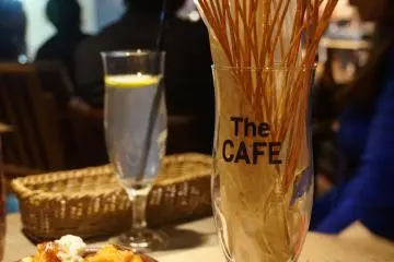 The Cafe in Machida