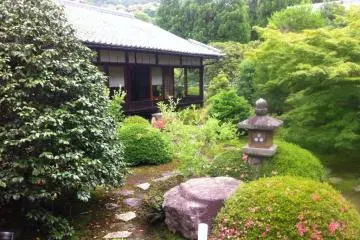 Experience the peace of a Japanese Garden that tour buses don't go to with Mr Doi (Photo: Mr Doi)