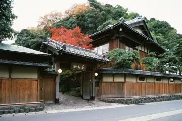 Nishimuraya Honkan