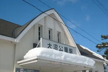 Gallery image