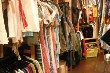 Vintage Shopping in Hiroshima