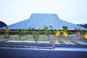Gallery image