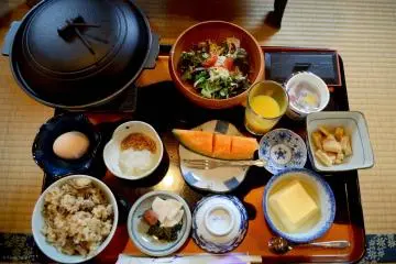 Vegetarian breakfast (Photo: Farah Iqbal)