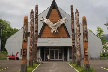 Gallery image