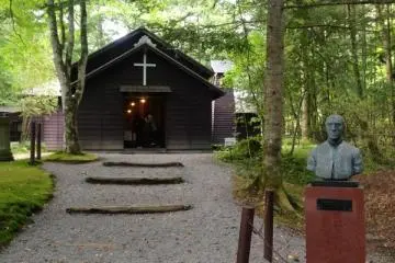 Gallery image