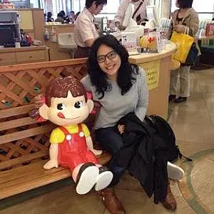 Nadhira Nisrina