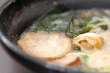 Hokkaido Clam Ramen is best tried in Hokkaido, though it is pretty good in Kumamoto (Photo: <a href="http://www.flickr.com/photos/smaku/3487989564/" target="_blank" rel="noreferrer noopener nofollow">Taku san</a>)