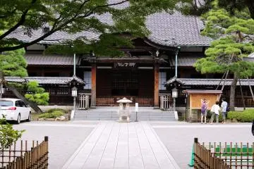 Gallery image