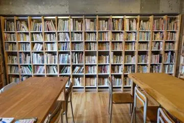 Gallery image