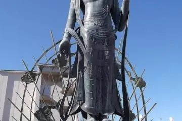 Gallery image