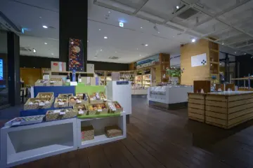 Kurasuwa first floor souvenir section (Photo: Alfie Goodrich)