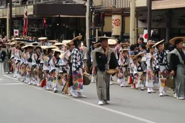 Festival Musim Gugur Takayama 2026