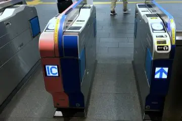 Tokyo Metro: Travel Like a Tokyoite