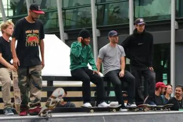 Skateboarding in Osaka - The Mint