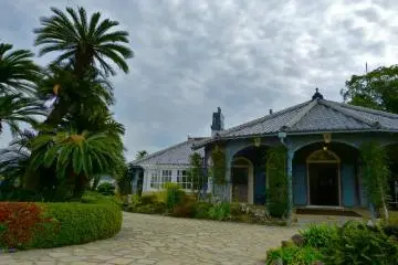 Gallery image