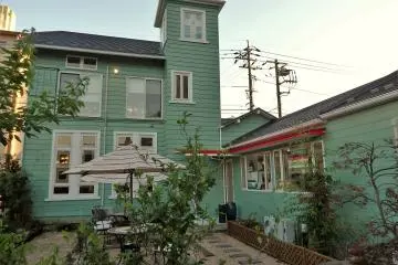 Yuda Onsen's Patisserie Fleur