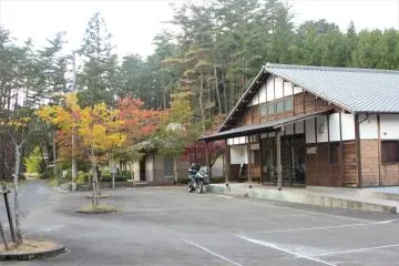 Gallery image