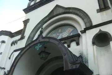 Gallery image