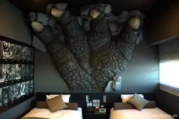 Rest easy in the Godzilla room (Photo: TM & ©TOHO CO.,LTD)
