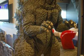Human-sized Godzilla welcomes you (Photo: TM & ©TOHO CO.,LTD)