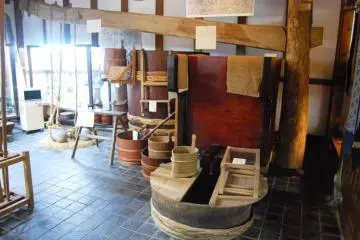 Gallery image