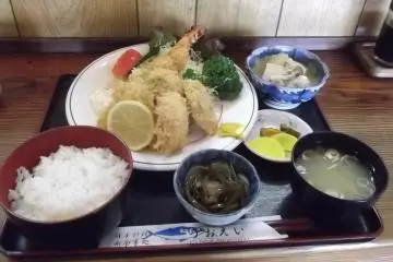 Uo-Ei Restaurant in Ooya