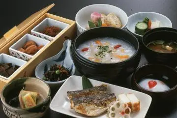 Hotel Okura Breakfast (Photo: <a href="http://metropolisjapan.com" target="_blank" rel="noreferrer noopener nofollow">Metropolis</a>)