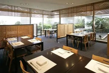Nikko Hotel Restaurant (Photo: <a href="http://metropolisjapan.com" target="_blank" rel="noreferrer noopener nofollow">Metropolis</a>)