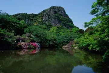 Mifuneyama Rakuen (Photo: Saga Prefecture)