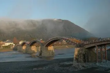 Kintaikyo Bridge (Photo: Yamaguchi Prefecture)
