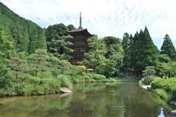 Rurikoji (Photo: Yamaguchi Prefecture)
