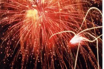 Arita Nouryou Fireworks (Photo: Saga Prefecture)