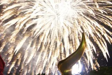 Arita Nouryou Fireworks (Photo: Saga Prefecture)