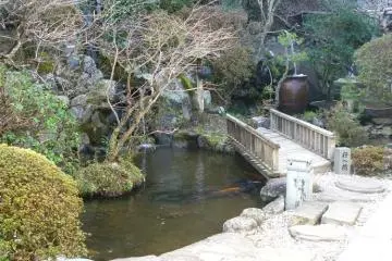 Picturesque Japanese gardens enhance your stay. (Photo: PPF)