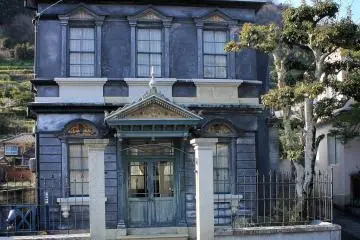 Gallery image