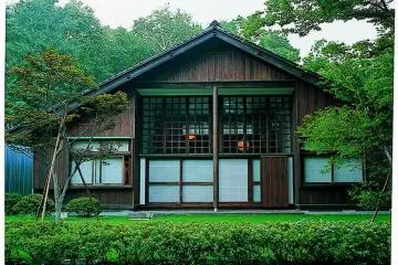 An example of beautiful suburban Tokyo architecture (Photo: Edo Tokyo Museum)