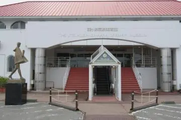 Gallery image