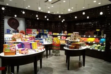Gallery image