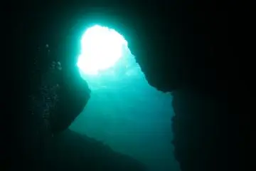 Miyakojima is famous for its many tunnels and arches