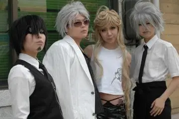 Cosplay Group pose (Photo: <a href="http://www.gethiroshima.com" target="_blank" rel="noreferrer noopener nofollow">gethiroshima</a>)