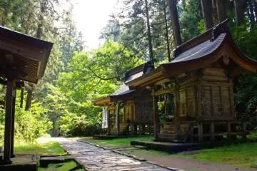 Dewa Sanzan