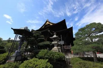 Photo: <a href="https://www.flickr.com/photos/tanaka_juuyoh/9693176642/in/photolist-fLy4Hd-cjXm1G-4xi9HZ-7pU3QQ-bhiMv-syZCH-cjWkrA-7pU3pS-7pQ7gM-ck713u-cmiqwL-snBUHT-6e9qVD-oVGEkU-cjNECG-7pU2FS-oU3guz-fKVUQo-cmiHzW-8Tw12t-8TvRGV-7pU6FL-cjMpe9-fLpQcf-rqRr4D-fLy4nL-7pQ6We-7pQbhX-snE4xr-7pQ6Ng-7pU24w-kVSki3-7pU6ZN-8TyUXm-kVSczN-pdcyeM-41TV7-kVSt6s-7pU2Kw-4vc7DB-7pU6sh-KJGd8S-LaXNWe-L86iij-KJGbvJ-KeexDN-KeewmY-7pU46w-7pU4bE-8TvQ3e" target="_blank" rel="noreferrer noopener nofollow">TANAKA Juuyoh (田中十洋) (CC BY 2.0)</a>