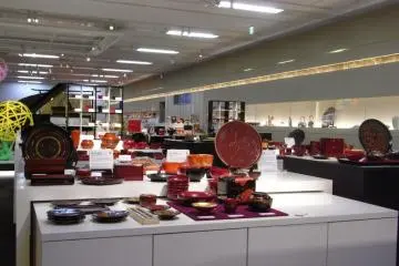 Gallery image