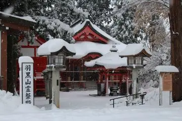 Temple Trekking Through Northern Yamagata