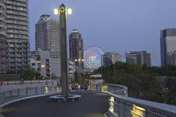 Rainbow promenade exit at the Odaiba side (Photo: Manish)
