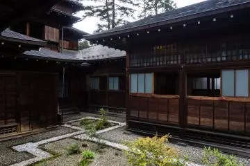 A Visit to Tamozawa Imperial Villa