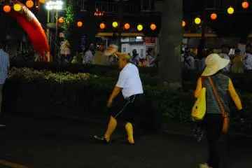 The Awa Odori beat knows no age (Photo: lucio maurizi)